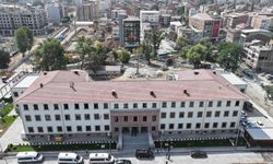 Malatya'da ağır hasar alan Valilik binası yeniden inşa edildi