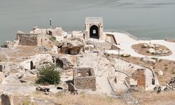 Hasankeyf’te Büyük Saray Gün Yüzüne Çıkıyor: 12 Bin Yıllık Miras Ortaya Seriliyor