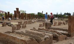 Selçuklu Meydan Mezarlığı’nda 500 yeni mezar gün yüzüne çıkarıldı