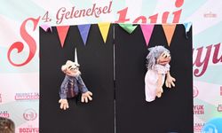 Bozüyük'te çocuklar, 4. Geleneksel Sanatevi Panayırı'nda eğlendi