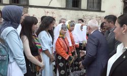 Bursa Büyükşehir Belediye Başkanı Bozbey'den Dağ Yöresi Yardımlaşma ve Kültür Derneği'ne ziyaret 