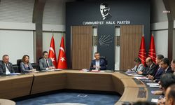 CHP MYK, Özgür Özel başkanlığında toplandı