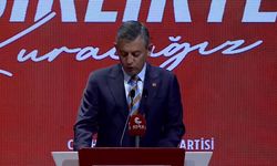 Özgür Özel: “Cumhuriyeti kazandırmışların partisinde ne moral bozukluğu olur ne saldırılardan yılma olur”