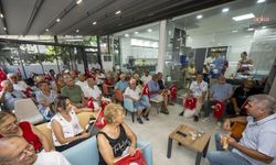 Mersin’de emeklilere özel Türk halk müziği konseri
