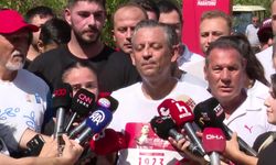 Özgür Özel, CHP 102. Yıl Koşusu'na katıldı