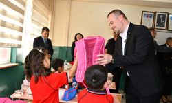 Malatya'da 3 bin öğrenciye kırtasiye yardımı
