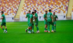 Yeni Malatyaspor, kupada Yeşilyurtspor'a farklı yenildi