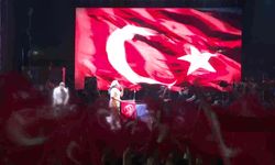 Mersin’de Cumhuriyet coşkusu: Selda Bağcan’dan bayram konseri
