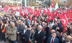 Özgür Özel’den Brüksel Mitinginde Güçlü Mesaj: “Yoksulluğu Yok Etmeye Ant İçtik”