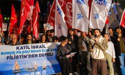 Ankara'da Sumud Filosu protestosu: Beş parti elçilik önünde yürüdü