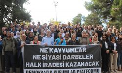 DEM Parti’den Mardin’de Kayyum Tepkisi: “Ahmet Türk Görevine İade Edilmeli”