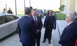 KKTC’nin 42. Kuruluş Yıl Dönümünde Coşkulu Tören: Cumhurbaşkanı Erhürman’dan Dünyaya Net Mesaj