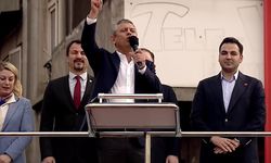 Özgür Özel’den Zonguldak’ta sert çıkış: “CHP’ye kapatma davası iftira, masumiyetin teminatı”