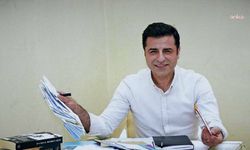 Selahattin Demirtaş’tan Bahçeli ve Özel’e Teşekkür: “Önce Barış, Önce Barış” Spot: