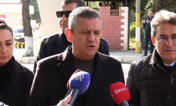 Özgür Özel: “Cezaevleri yarım milyon insanla doldurulamaz, tutuksuz yargılama dönemi başlamalı”