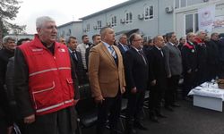 Malatya Valisi Yavuz: “Kuradan evi çıkmış, anahtarını teslim ettiğimiz kardeşlerimizi konteynerlerden çıkartıyoruz"