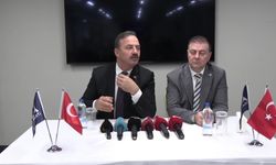Ağıralioğlu: “Memleket yönetimini Rize’den Trabzon’a taşıyacağız sözü mecazdı; Cumhurbaşkanlığı adaylığımı söyledim