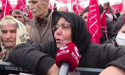 CHP’nin “Millet İradesine Sahip Çıkıyor” Mitinginde Yurttaşlardan İsyan: “Tencereler Boş, Geçinemiyoruz”