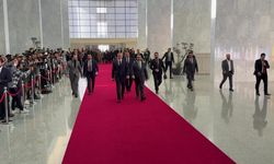 Dışişleri Bakanı Fidan, Milli Savunma Bakanı Güler ve MİT Başkanı Kalın, Suriye Cumhurbaşkanı Şara tarafından kabul edildi