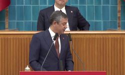 Özgür Özel’den İstanbul’a Beşiktaş Çağrısı: Darbenin 300’üncü Gününde Meydanı Dolduralım