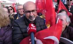 Emekliler Kocaeli mitinginde isyan etti: “Ev hapsi verdiler, sürünerek geçiniyoruz”