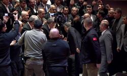 Özgür Özel Kahramanmaraş’tan Rakamlarla Seslendi: "132 Milyar Dolar Toplandı, Bir Kişi Bile Ölmemeliydi!"