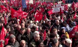 Özgür Özel’den İran ve Yerel Siyaset Mesajı: “Türkiye Dikkatli Diplomasi İzlemeli”