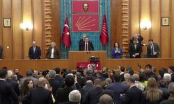 Özgür Özel’den İktidara Dış Politika Eleştirisi: "Trump Ne Yapacağını Biliyor, Bizimkiler Bilmiyor"