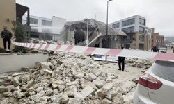 Tarihi Çınarlı Camisi’nde restorasyon sırasında duvar çöktü, bir işçi yaralandı