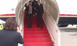 Dünya Bu Zirveye Kilitlendi! JD Vance İslamabad’da: İran-ABD Savaşı İçin Tarihi 'Barış' Masası Kuruluyor