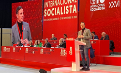 Macaristan'da 16 Yıllık Orban Dönemi Bitti: Sosyalist Enternasyonal'den 'Yeni Sayfa' Mesajı!