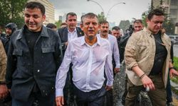 "Bugün Bir Milattır!": Özgür Özel'den Tarihi Meclis Yürüyüşü Sonrası Çarpıcı Mesaj