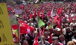 Rize’den Hükümete "Kırmızı Çizgi" Muhtırası! "Çayın Bedeli 45 Liranın Altında Olursa Kabul Etmiyoruz!"