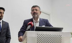 Atatürkçü Düşünce Derneği'nin konferansında konuşan Veli Ağbaba: 'Boynumu veririm, boyun eğmem'