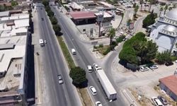 Adana'da Nefes Kesen Takip: Zehir Yüklü Tır Bölündü, Tam 1 Milyon 800 Bin Adet Çıktı!