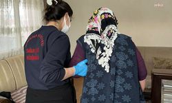 Menderes'in evde bakımı mutlu ediyor