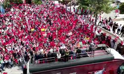 Özgür Özel’den Nevşehir’de "mutlak butlan" tepkisi: "Partiye butlan atıp polis soktular, sarayın hesabını Mustafapaşa al