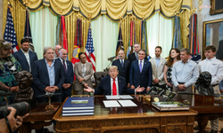 Trump "Savaşı Bitirdik" Dedi, Tahran Yalanladı!