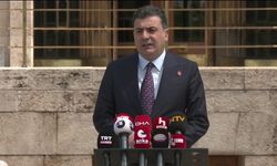 Zeynel Emre’den kurultay çağrısı: “PM düşmüştür, bu saatten sonra toplanmaması suçtur”