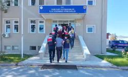Malatya'da Şafak Vakti Hücre Evi Baskını: 60 Yıl Cezası Bulunan 2 Katil Zanlısı Yakalandı!