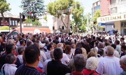 Balıkesir'de CHP'yi Sarsan İstifa: 12 Belediye Başkanı ve 20 İlçe Teşkilatı YENİ Parti'ye Katıldı