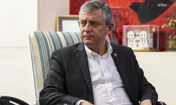 Cezaevinde Sürpriz Görüşme! Özgür Özel Deniz Göktaş'ı Parmaklıklar Arkasında Ziyaret Etti