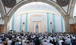 Diyanet'ten Tüm Camilerde Okunacak Cuma Hutbesi: Helal ve Haram Duyarlılığı Sadece Sofrayla Sınırlı Değildir