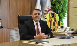 Sadıkoğlu: 'İş yerleri teslim edilmeden konteyner esnafından tahliye istenmemeli'