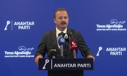 Yavuz Ağıralioğlu’ndan NATO Zirvesi Uyarısı: “Türkiye’nin Başına Bir Çorap mı Örülecek, Bakacağız”