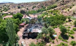 Hekimhan'da Sabah Kabusu! Alevler Bir Anda Tüm Evi Sardı: İtfaiye Ekipleri Seferber Oldu!