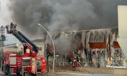 MOTAŞ Atölyesinde Korkutan Yangın! Belediye Otobüsleri Alev Alev Yandı, Başkan Sami Er Olay Yerine Koştu!