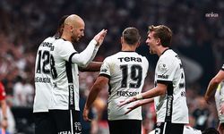 Beşiktaş Sezona Zaferle Başladı: Dolmabahçe'de Cerny Attı, Kartal 3 Puanı Captı