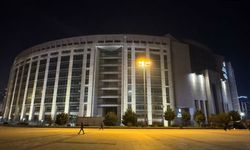 Gazeteci Cem Küçük "Halkı Yanıltıcı Bilgiyi Alenen Yayma" Suçlamasıyla Tutuklandı