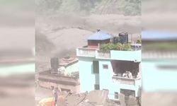 Himalayalar'da Bilanço Ağırlaşıyor: Nepal-Çin Sınırındaki Sel Felaketinde Can Kaybı 547’ye Yükseldi
